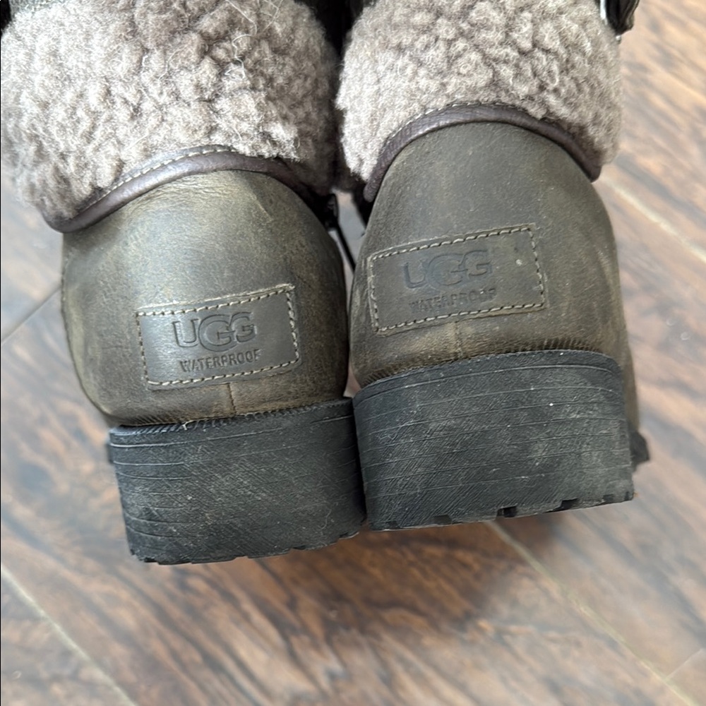 Gray Ugg Boots - image 3